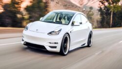 Tesla’dan elektrikli araçlara yeni özellik: “Düşük Güç Modu”