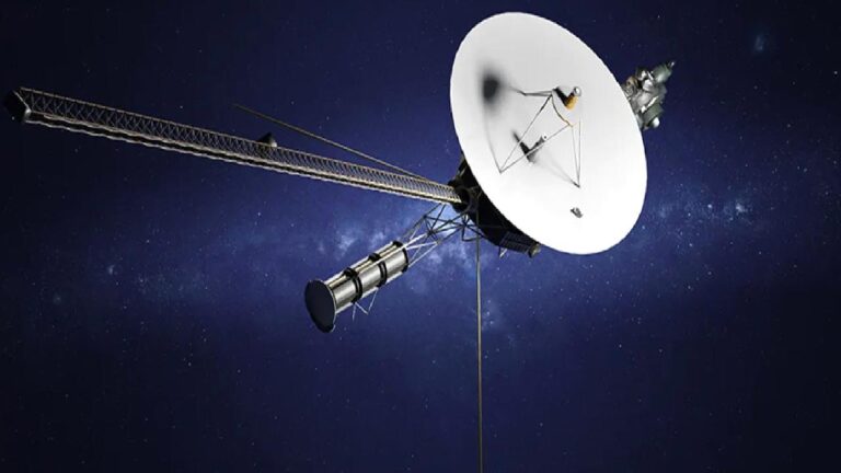 Voyager 1, “sonsuzluğa doğru” yolculuğuna devam ediyor