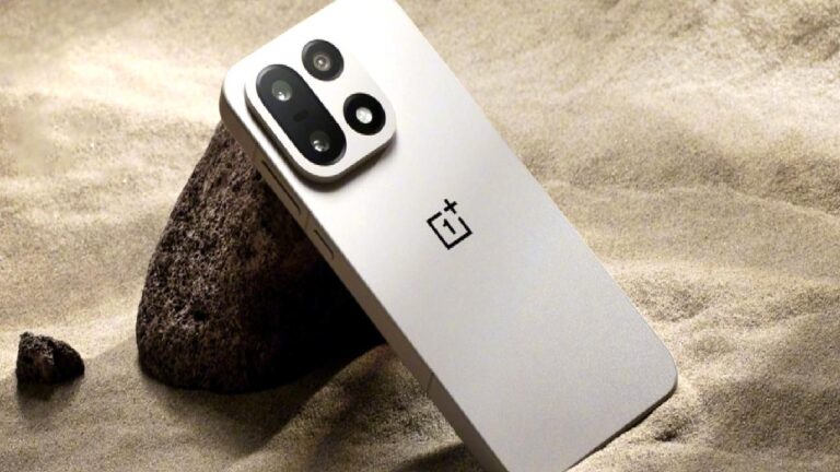 OnePlus 15 dünyanın ilk 165Hz OLED ekranı ile geliyor!