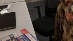 Polislerden çağrı: Artık “Yapay zeka evsiz adam” şakası yapmayın!