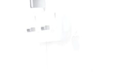 Tartışma yaratan karar: Apple kutudan çıkanları eksiltmeye devam ediyor!