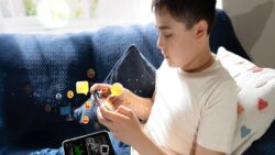 İnsanlarla konuşmaktan daha kolay: Gençler, destek için neden yapay zekaya koşuyor?