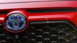 Toyota kritik bir karar aldı