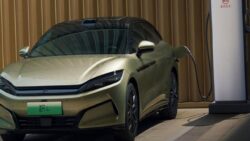 BYD 15 Milyonuncu Aracını Banttan İndirdi!