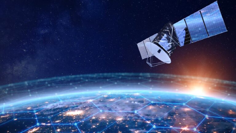 Çinli bilim insanları rekora imza attı: 36 bin km’den 1 Gbps veri lazerle nasıl indi?