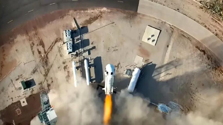 Uzayda bir ilk daha: Ünlü milyarder, NASA’nın yapmadığını yapacak