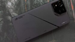 ASUS Akıllı Telefon Devrine Ara Veriyor!