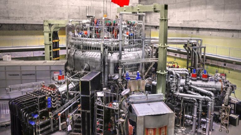 Çin’in yapay güneşi fizik kurallarını zorluyor: Enerji devriminde kritik eşik aşıldı