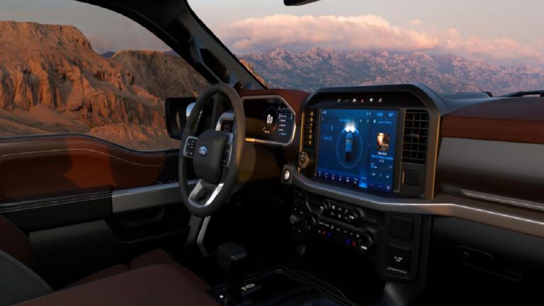 Ford müjdeyi verdi: Direksiyonu bırakmaya hazır mısınız?