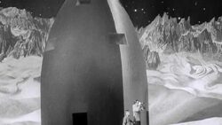 Armstrong’dan 40 yıl önce Ay’a inen yönetmen: Her şey bu filmle başladı