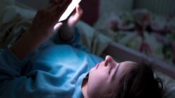 Apple CEO’su Tim Cook’tan şaşırtan uyarı: Ekranı bırakın, doğaya çıkın