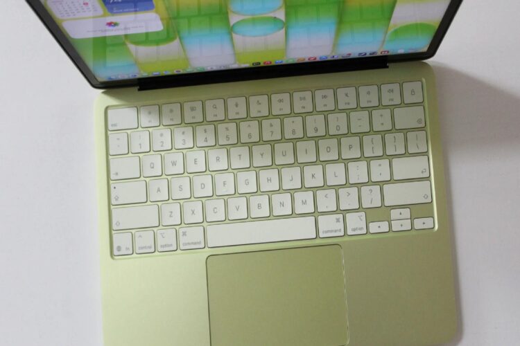Apple Görmesin: MacBook Neo’ya 1 TB SSD Taktılar!