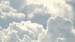 Göründüğü kadar hafif değil: Bir bulut aslında kaç ton ağırlığında?