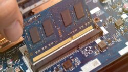 Bir bilgisayar bellek olmadan çalışır mı?