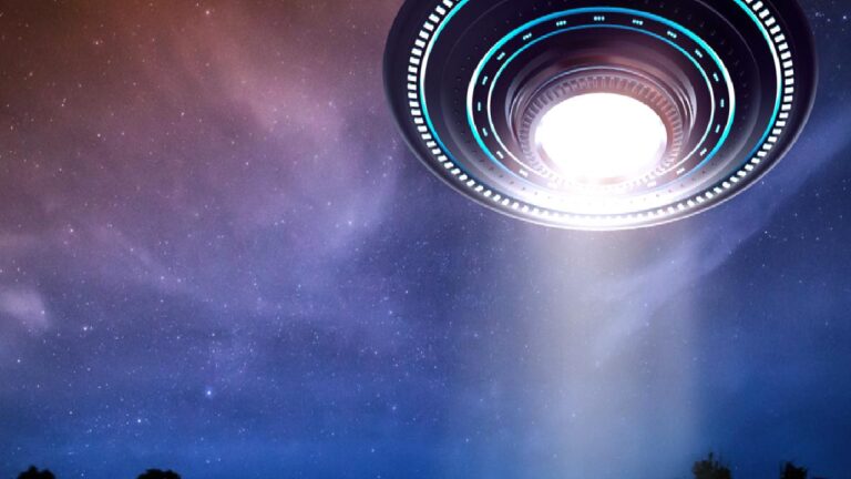 İnsanlığın en büyük komplo teorisi: Mavi Işık Projesi nedir?