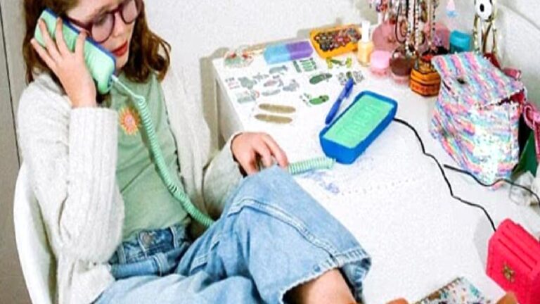 Kablolu telefon dönemi yeniden başlıyor