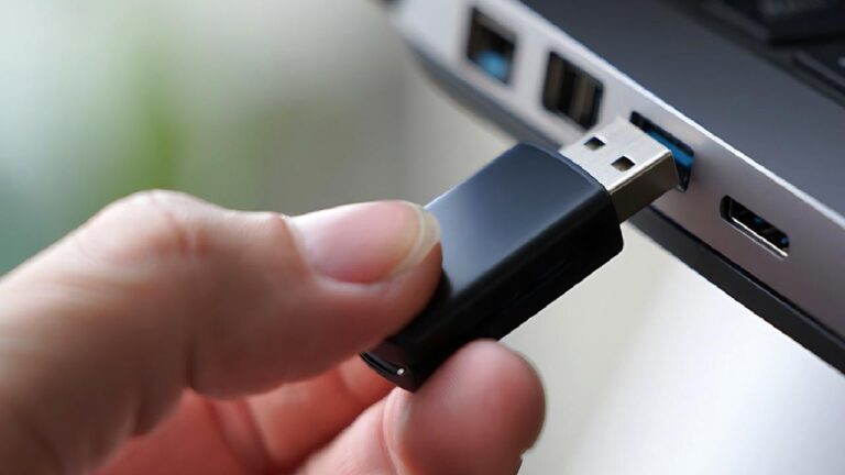 Mavi mi, siyah mı? USB portlarının rengi bize ne anlatıyor?