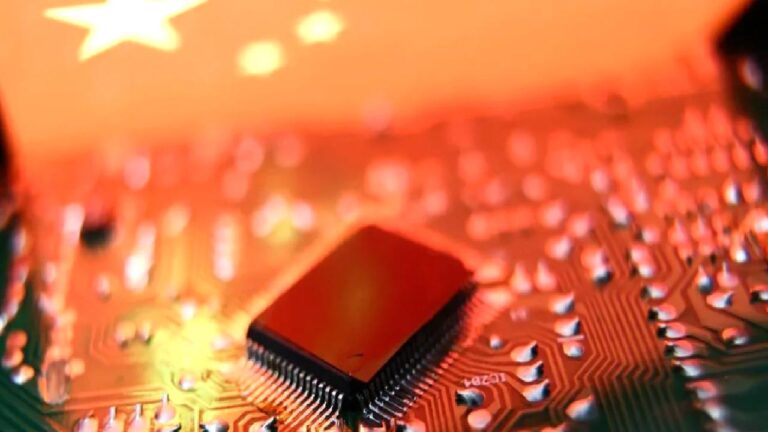 ABD’den Çin’e Yeni Telefon Yasağı