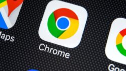 Google Chrome iPhone için Gemini Live Desteği Sunuyor