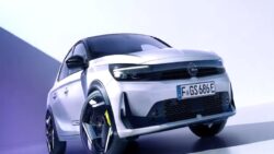 Opel’in Elektrikli Hot Hatch Canavarı Sahneye Çıkıyor: Yeni Corsa GSE