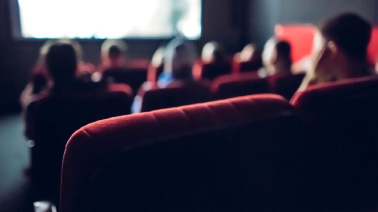 Netflix’e kötü haber: Yeni neslin sinema tercihi şaşırtıyor