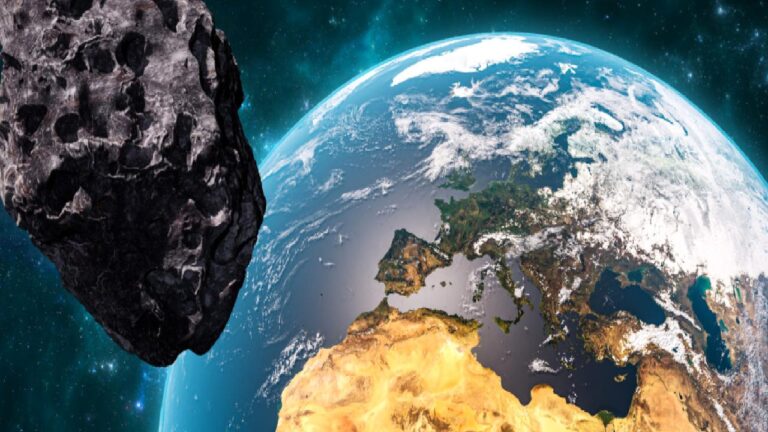 Son 400 yılın en yakın geçişi: Dev asteroit Dünya’ya teğet geçecek