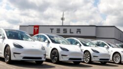 Tesla için rüzgar tersine döndü, Avrupa satışları uçuşa geçti