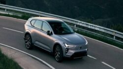 Volvo EX60 Yollara Çıkmadan Sürpriz Yaptı: Beklentilerin Üzerinde Menzil!