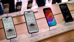 Akıllı telefon Satışları Dibi Gördü: İşte Araştırmanın Detayları