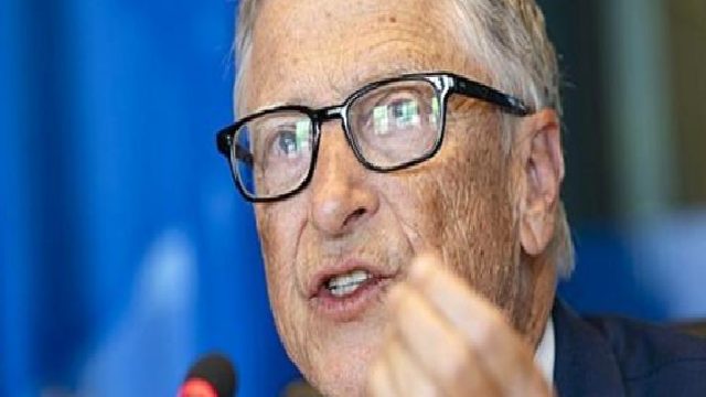 Bill Gates’e Göre Yapay Zeka Devriminde Bizi Bekleyen Tehlikeler