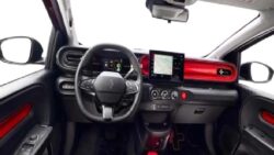 Renault’tan Araç Sahiplerinin Çoğunun Hoşuna Gidecek Açıklama: “Daha Maliyetli Olsa Bile…”
