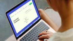WhatsApp Hesabınıza Nasıl E-posta Adresi Eklersiniz?