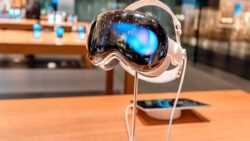 Apple Vision Pro, ilk kez gerçek bir ameliyatta kullanıldı