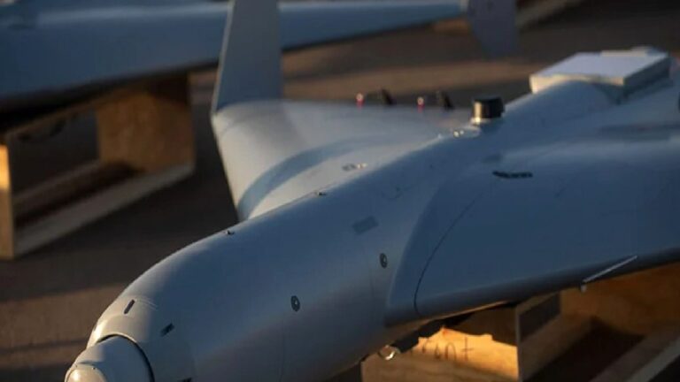 Balık tutmaya çıktılar, denizden ABD ordusuna ait savaş dronu çıkardılar