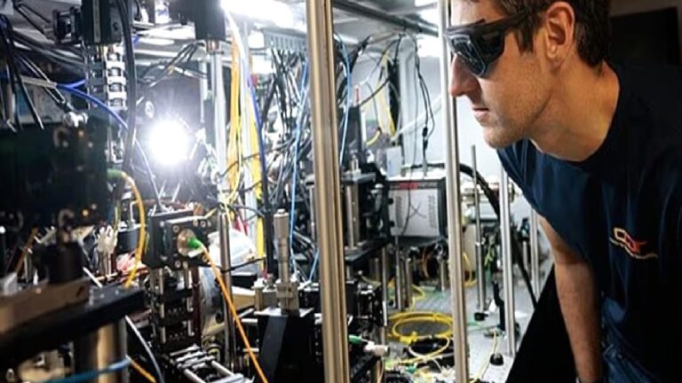 Dünyanın en doğru atom saati geliştirildi: 1 saniye şaşması 260 milyar yıl sürecek