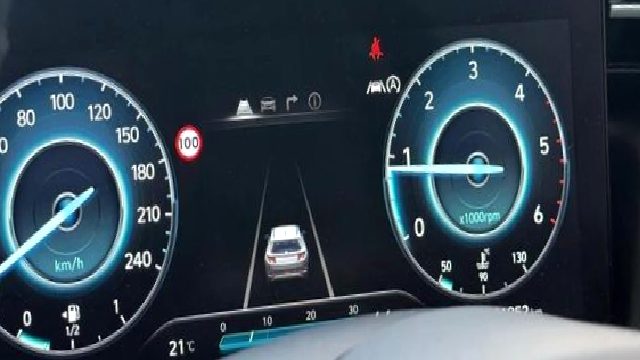 Hyundai’den “Bu Kadarı da Pes” Dedirten Karar: Dijital Gösterge Paneli İçin Artık Ücret İsteniyor!