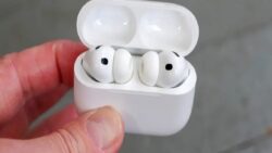 Kameralı AirPods ile Gelişmiş Uzamsal Ses Takibi