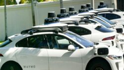 Sürücüsüz araçlar için yeni tehlike: Güneş fırtınaları GPS’i bozabiliyor