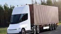 Tesla’nın Tamamen Elektrikli Kamyonu Semi, Sonunda Avrupa’ya Geliyor! İşte İlk Bilgiler