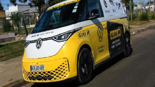 Volkswagen ID. Buzz, Dünya Rekoru Kırdı: Hiç Arıza Yaşamadan 92 Ülke Gezdi, 100 Bin km Yol Katetti