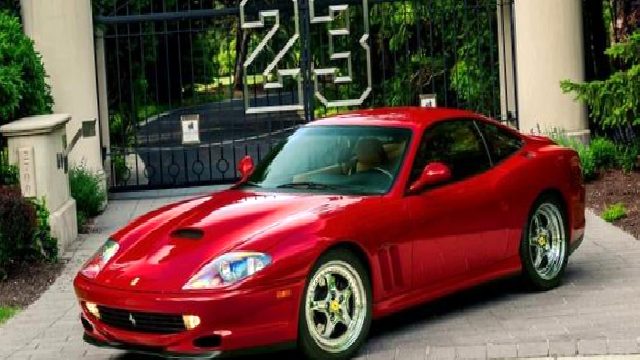 Michael Jordan’ın Ferrari’si 24 Yıl Sonra Ortaya Çıktı: Açık Artırmada Rekor Kırdı!