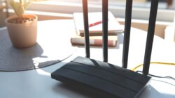 Modem ve router yatak odasında durmalı mı, durmamalı mı?