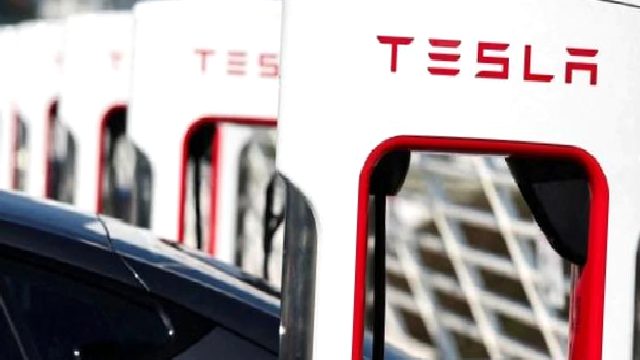 Tesla, Trabzon’da Supercharger İstasyonu Açtı