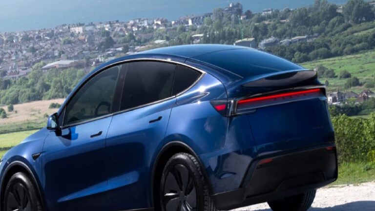 Tesla’da satışlar düştü, üretim arttı: Üçüncü çeyrek tablosu açıklandı